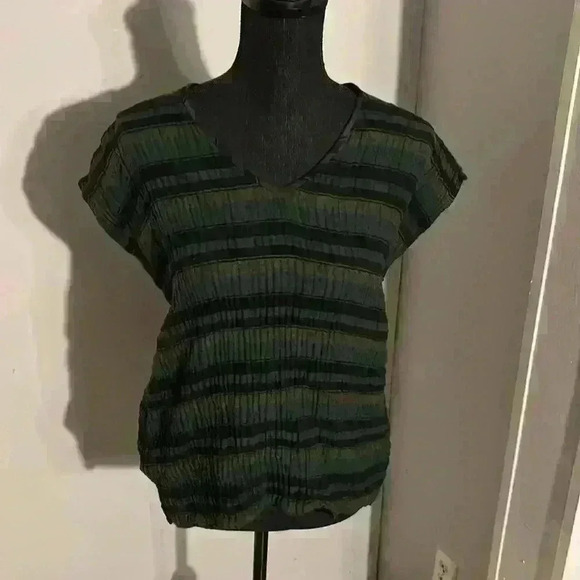 Eileen Fisher Boxy Loose V-Neck Cap Sleeve Top | Color: Black/Green | Size PM/PL - Picture 2 of 13